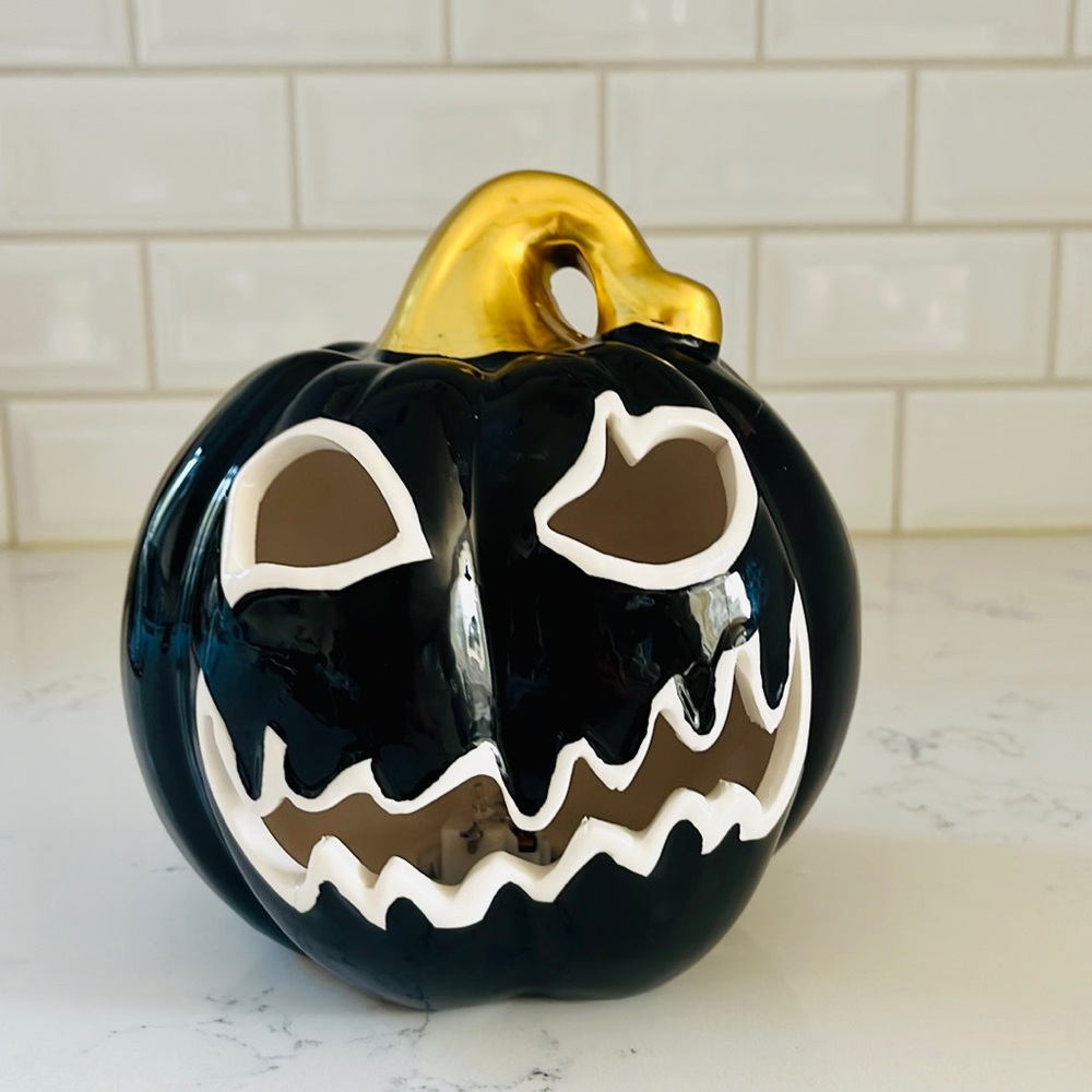 Rite Aid Black Ceramic Light Up Jack O Lantern Pumpkin 🎃 - Picture 3 of 11